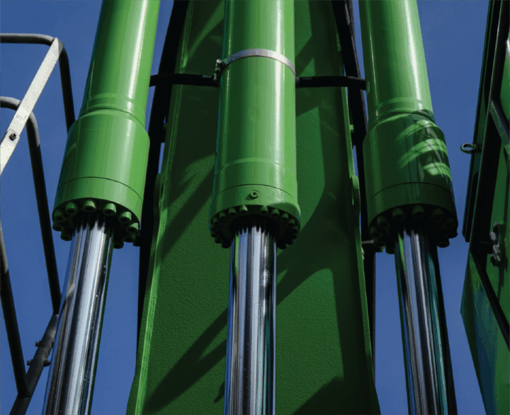 Sennebogen 826G - Material Handlers