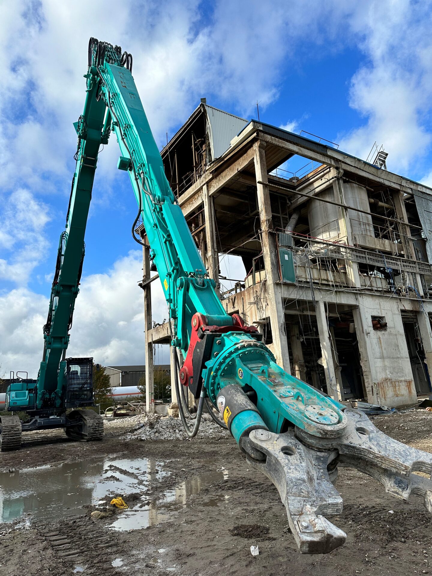 Kobelco SK400DLC-11E Crawler Excavators, High-Reach Demolition Kobelco SK400DLC-11E Crawler Excavators, High-Reach Demolition