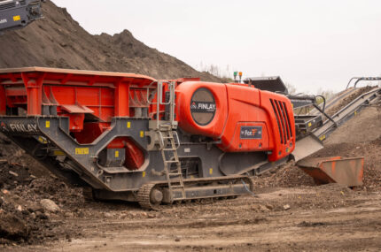 Fox Owmby launches innovative mobile aggregate washing rig
