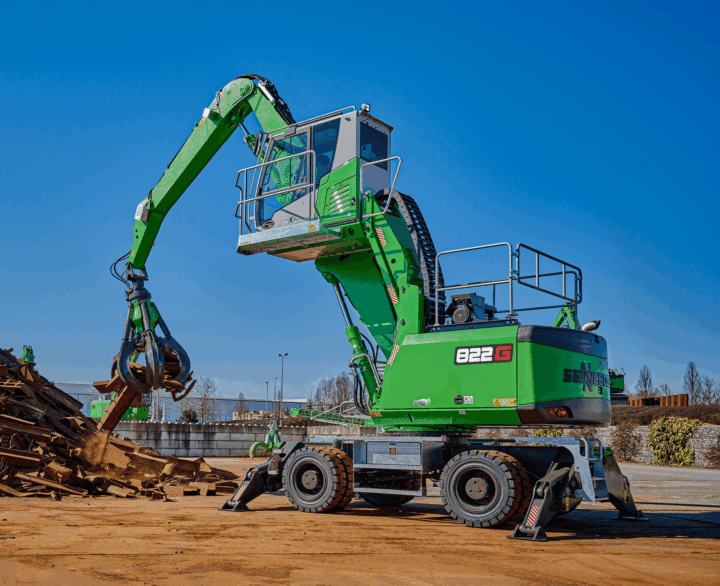 Sennebogen 822G - Scrap Handlers