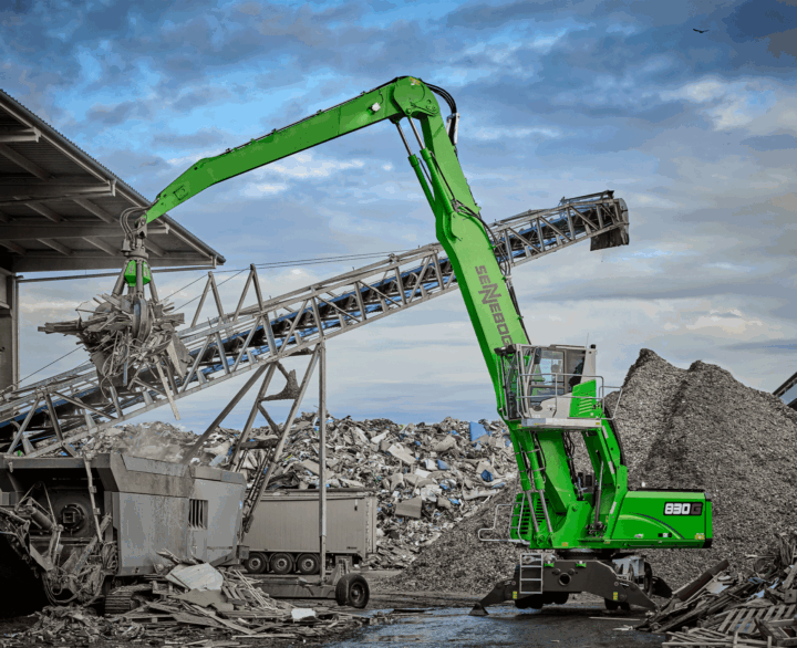 Sennebogen 830G - Material Handler