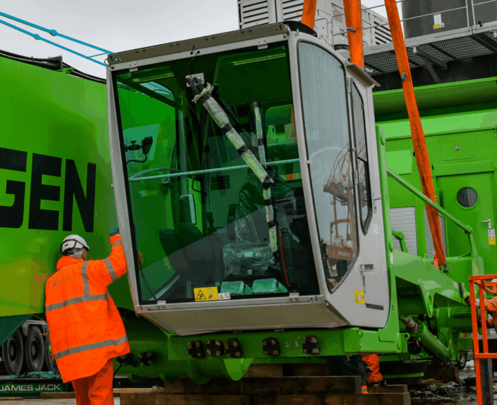 Sennebogen EQ G Balancer - Port Handlers