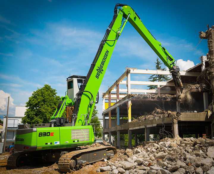 Sennebogen 830E Demolition