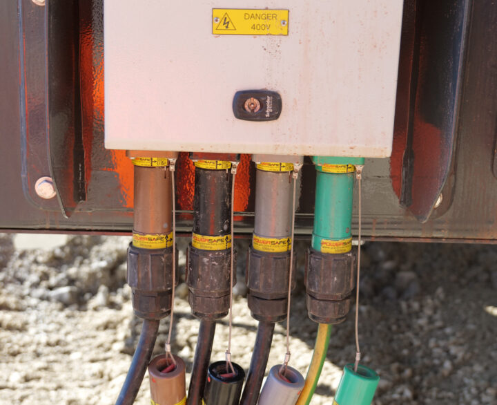 Finlay J-1175 Hybrid - Jaw Crushers