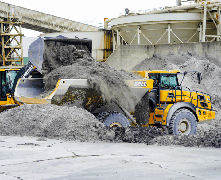 Bell B50E 6×6 - Articulated Dump Trucks