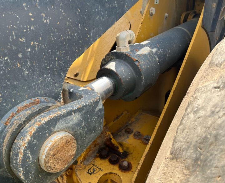 Bell L2106E - Used Wheel Loaders