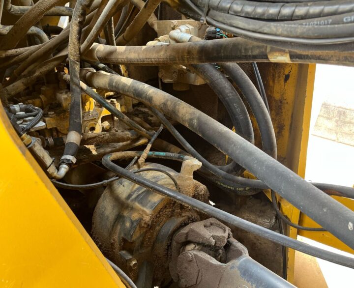 Bell L2106E - Used Wheel Loaders