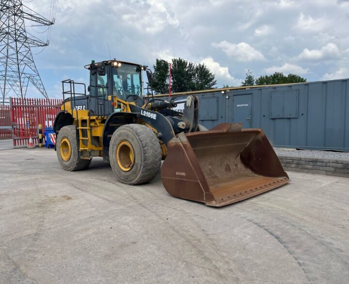 Bell L2106E - Used Wheel Loaders