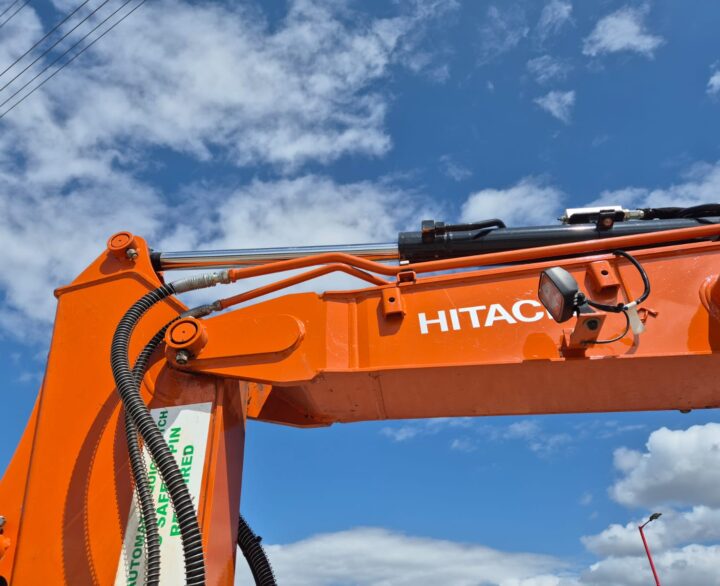 Hitachi ZX85USBR-6 2PB - Mini Excavators