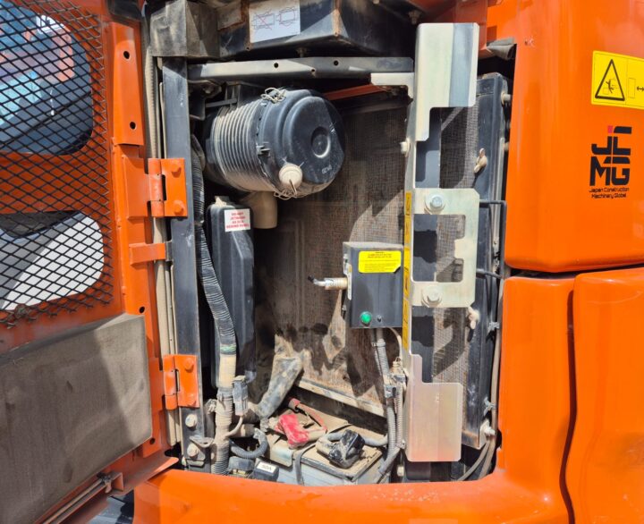 Hitachi ZX85USBR-6 2PB - Mini Excavators