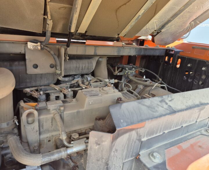 Hitachi ZX85USBR-6 2PB - Mini Excavators