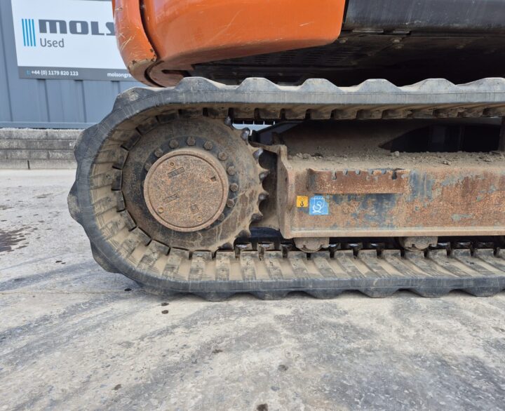 Hitachi ZX85USBR-6 2PB - Mini Excavators