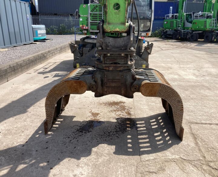Sennebogen 817E - Material Handlers