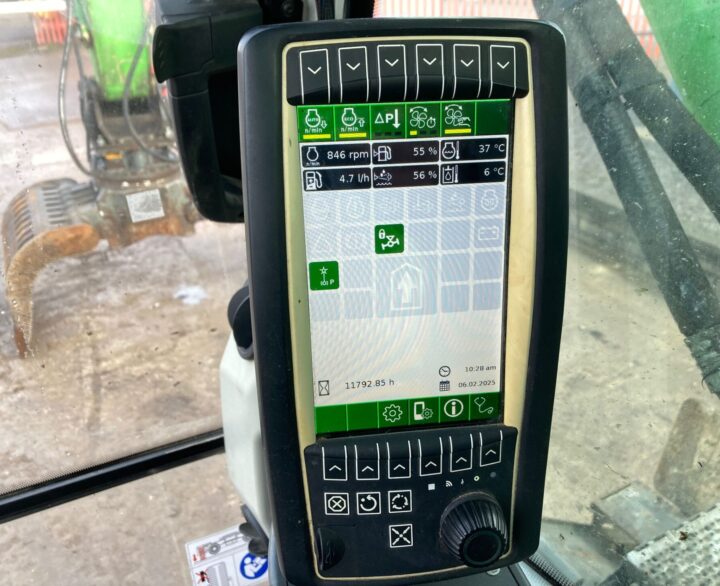 Sennebogen 817E - Material Handlers
