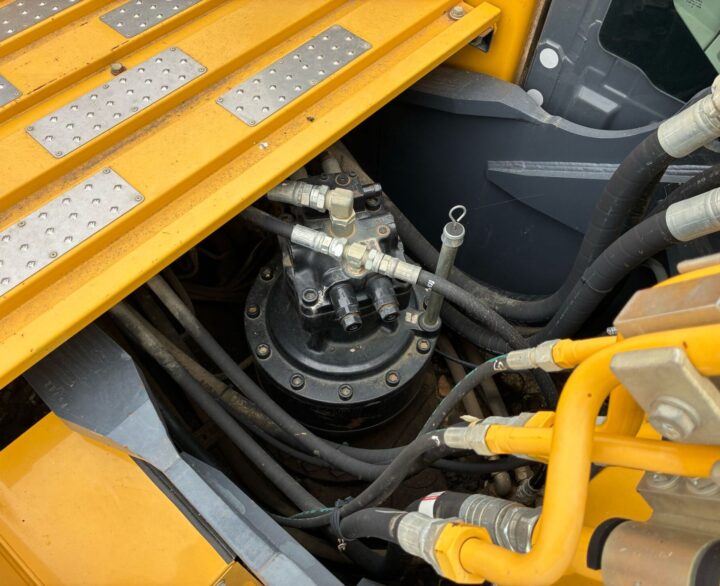 Kobelco SK350LC-10E - Crawler Excavators