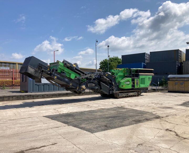 Terex Cobra 290R - Used Crushers