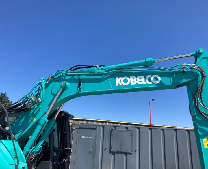 Kobelco SK140SRLC-7 - Crawler Excavators