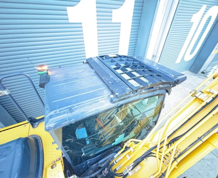 Kobelco SK130LC-11 - Crawler Excavators