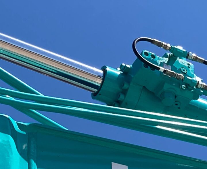 Kobelco SK140SRLC-7 - Crawler Excavators