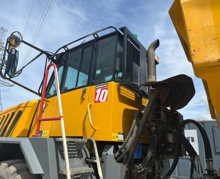 Terex TA300 - Articulated Dump Trucks