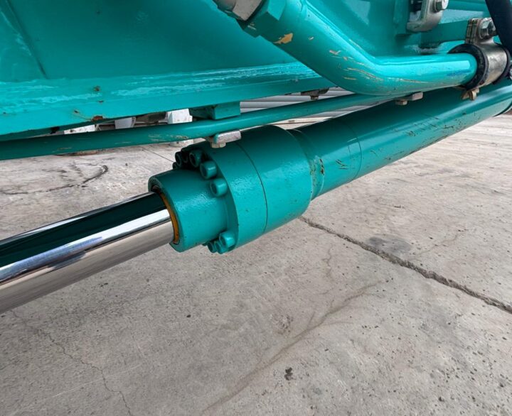 Kobelco SK210 LC-11 - Crawler Excavators