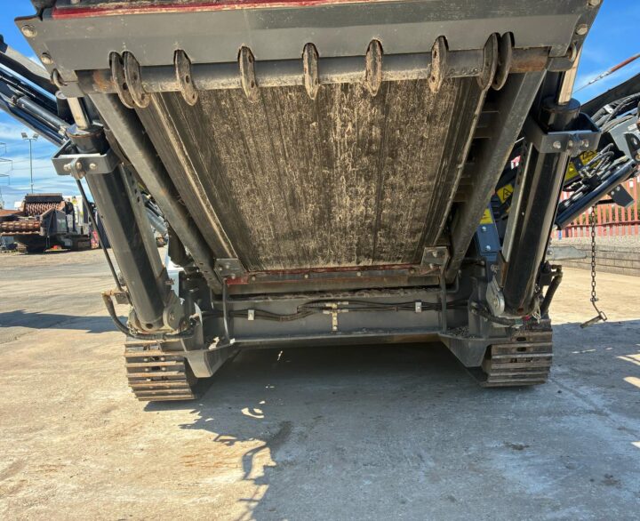 EvoQuip Falcon 820 Ex Demo - Used Screeners