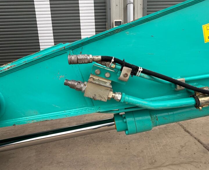 Kobelco SK210 LC-11 - Crawler Excavators