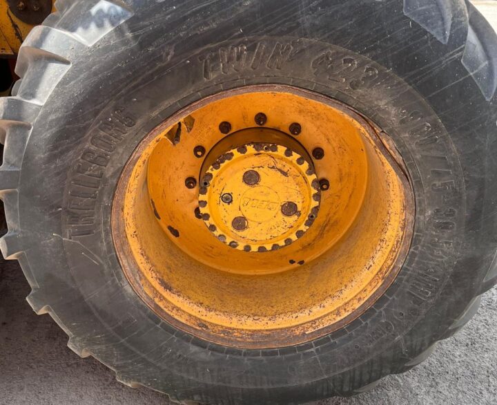 Bell B20E - Articulated Dump Trucks