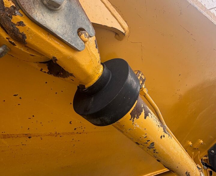 Bell B25E - Articulated Dump Trucks