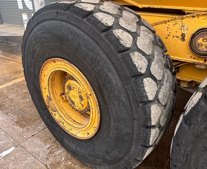 Bell B25E - Articulated Dump Trucks