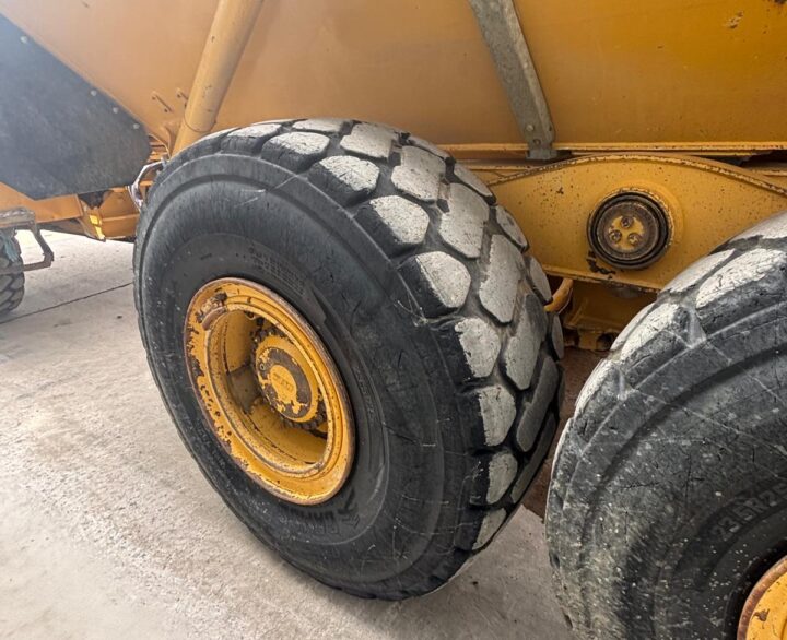 Bell B25E - Articulated Dump Trucks