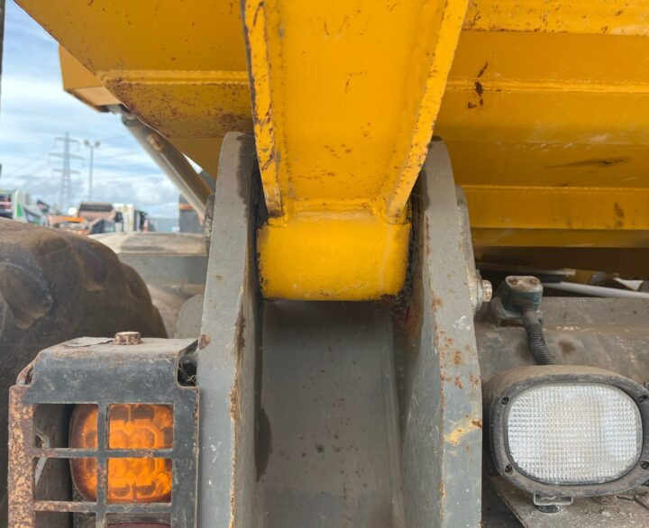 Terex TA300 - Articulated Dump Trucks