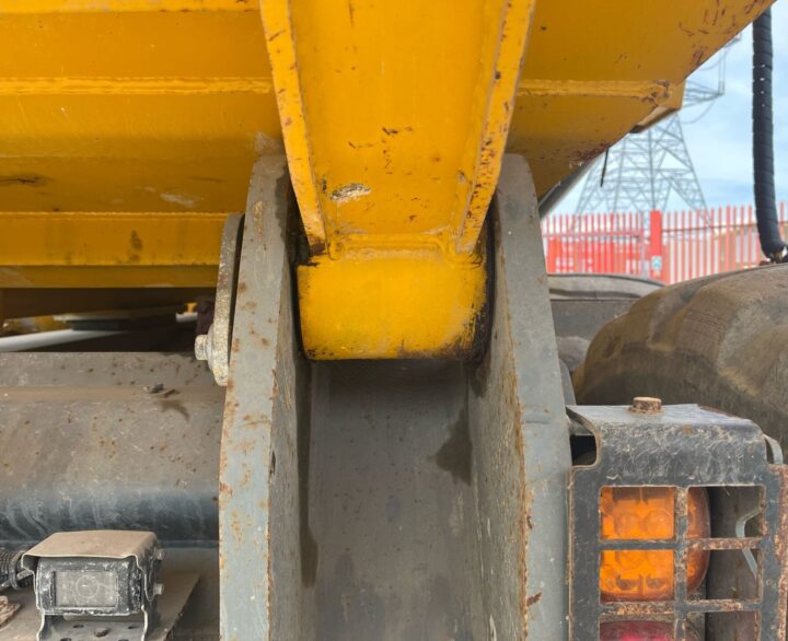 Terex TA300 - Articulated Dump Trucks