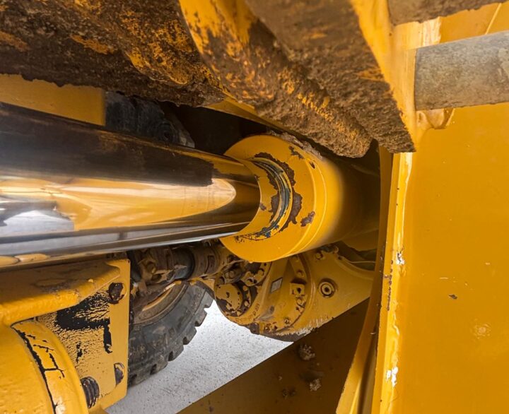 Bell B25E - Articulated Dump Trucks