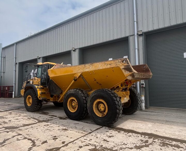 Bell B25E - Articulated Dump Trucks