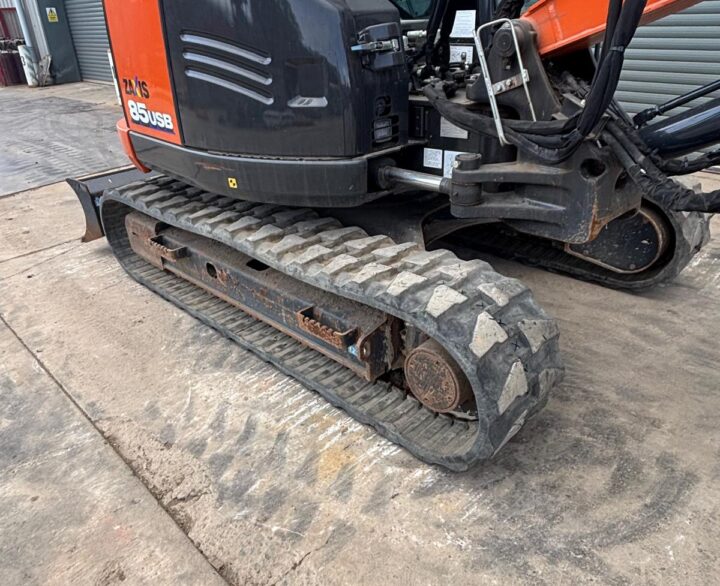 Hitachi ZX85USBR-6 2PB - Mini Excavators