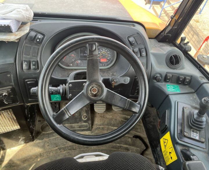 Terex TA300 - Articulated Dump Trucks