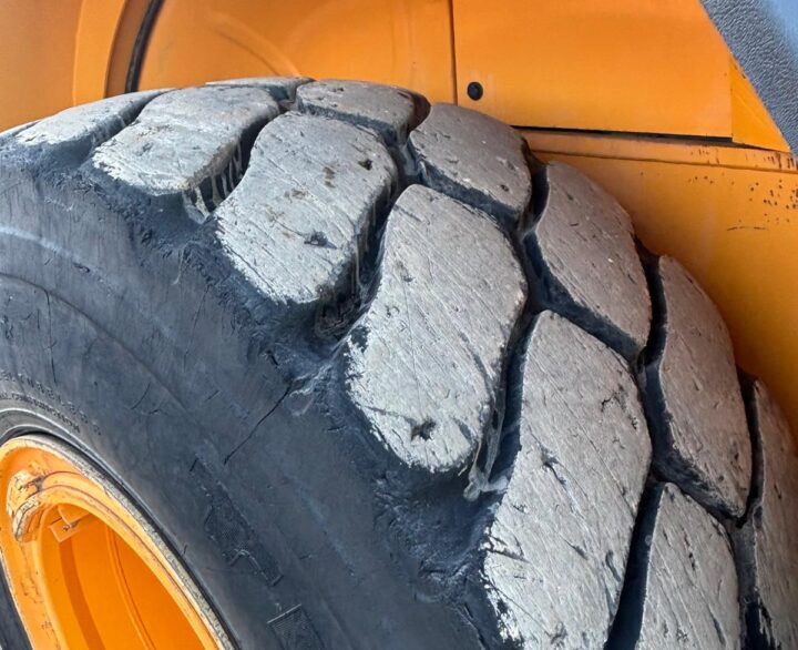 Hyundai HL960A - Used Wheel Loaders