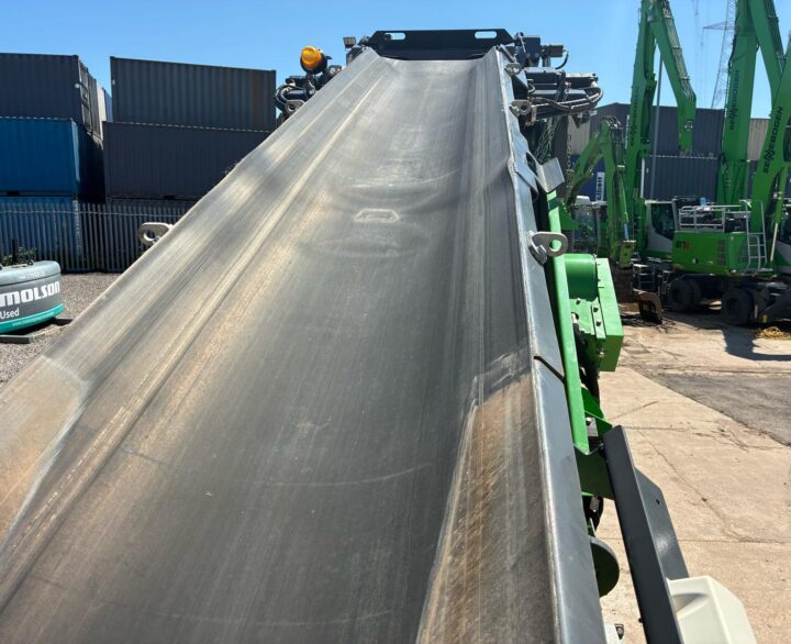 EvoQuip Falcon 820 Ex Demo - Used Screeners