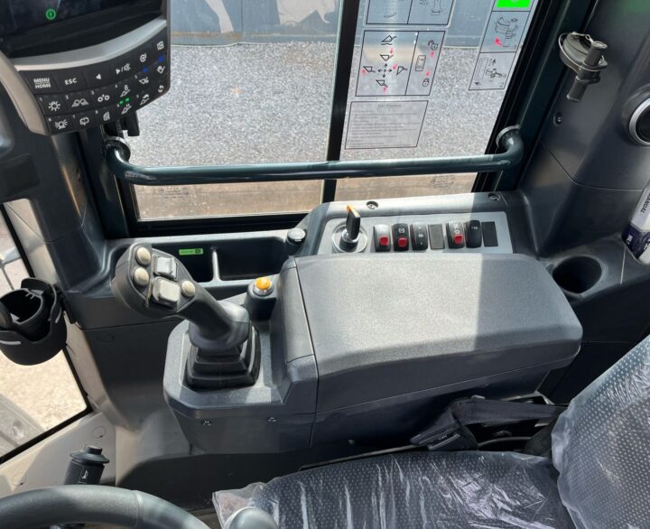 Hyundai HL930A - Used Wheel Loaders