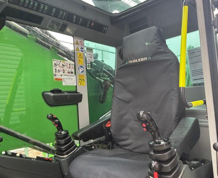 Sennebogen 830R - Crawler Excavators