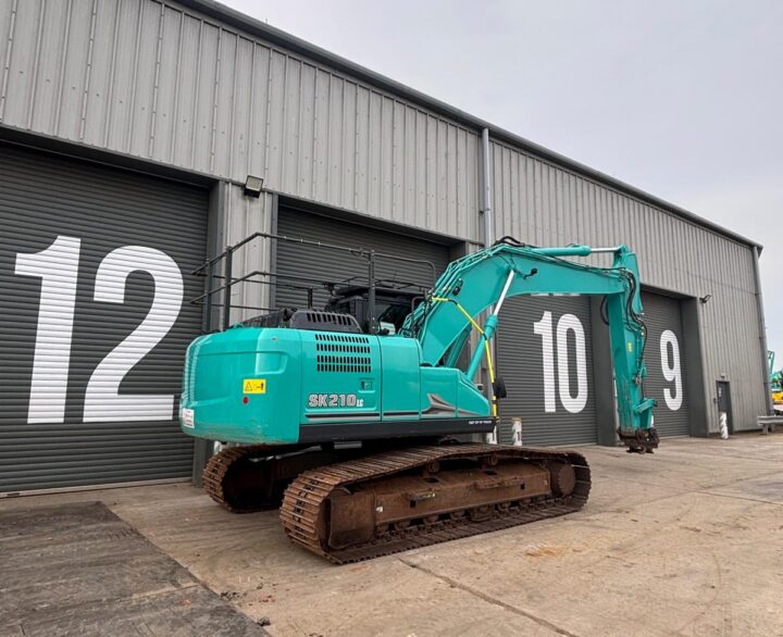Kobelco SK210 LC-11 - Crawler Excavators