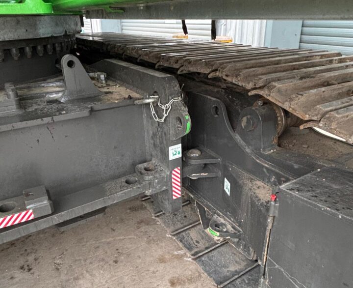 Sennebogen 830R - Crawler Excavators