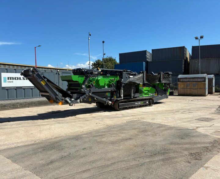 EvoQuip Falcon 820 Ex Demo - Used Screeners