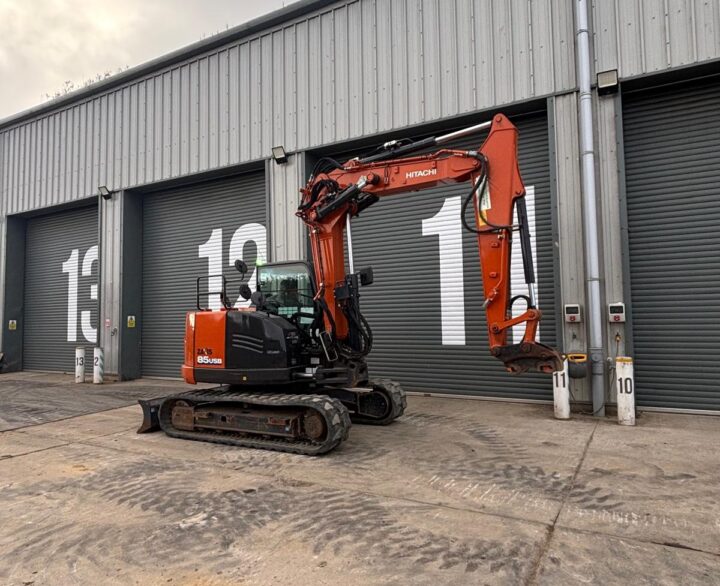 Hitachi ZX85USBR-6 2PB - Mini Excavators