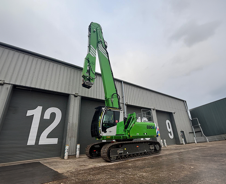 Sennebogen 830R