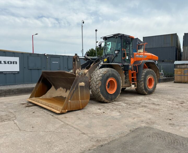 Doosan DL420 - Used Wheel Loaders