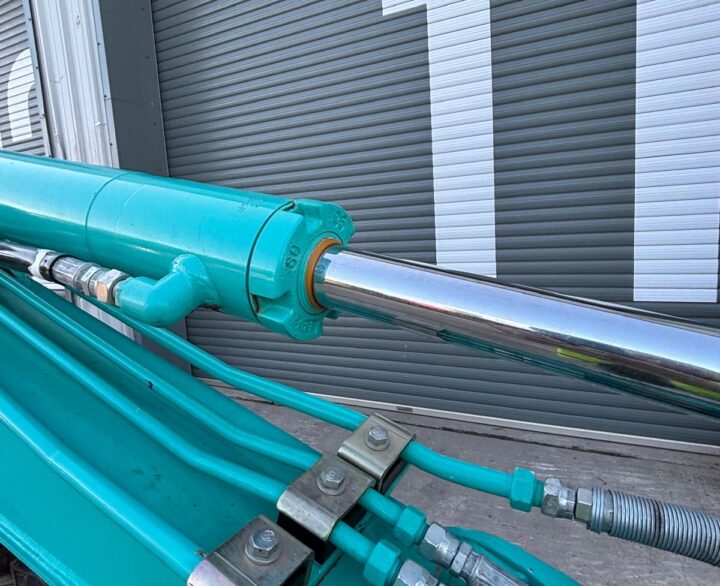 Kobelco SK17SR-3 - Mini Excavators
