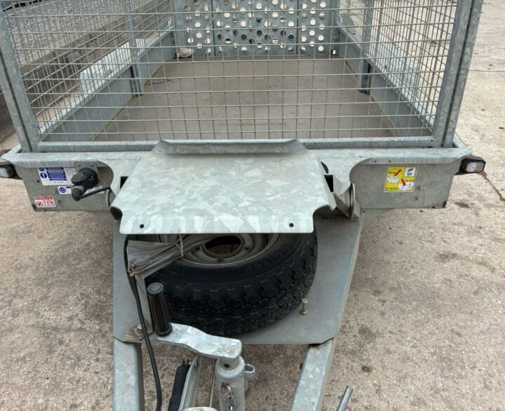 IFOR Williams Trailer - Miscellaneous