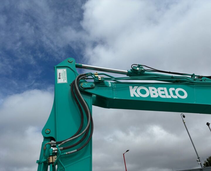 Kobelco SK140SRLC-7 - Crawler Excavators